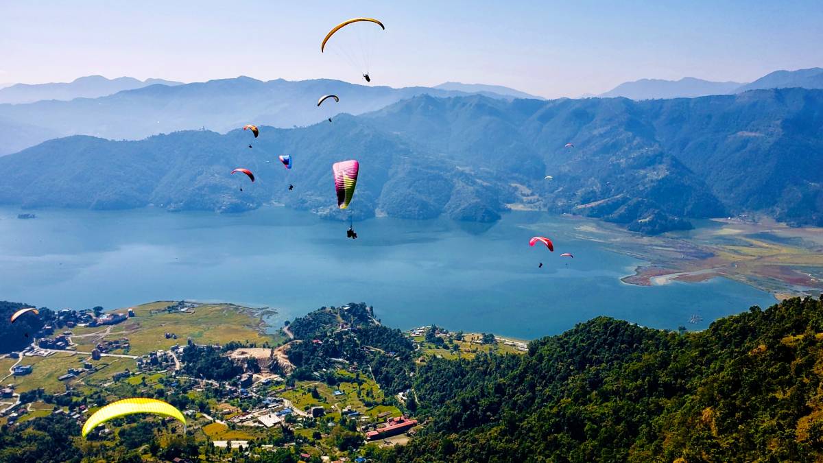 saison parapente pokhara