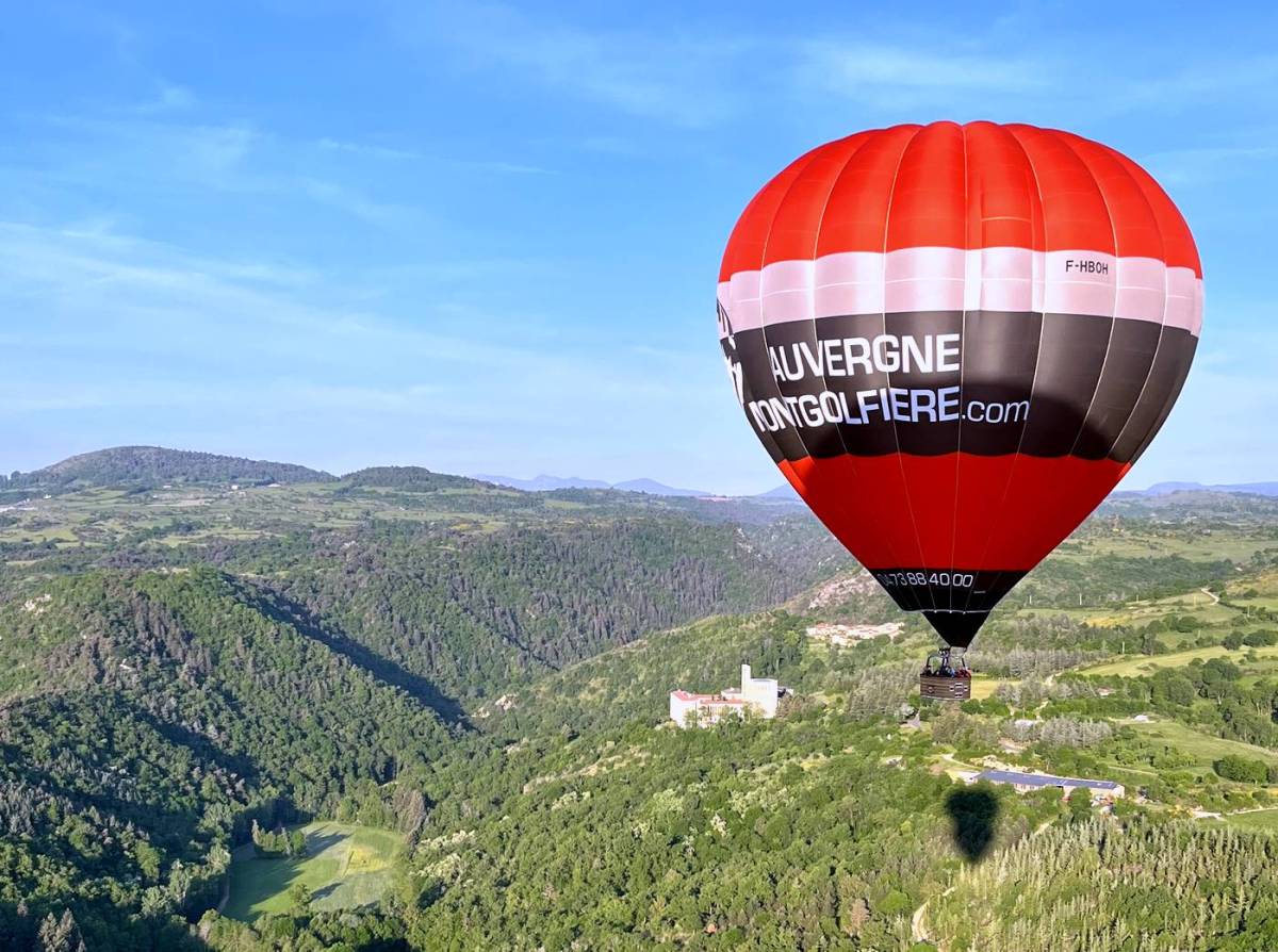 auvergne montgolfière